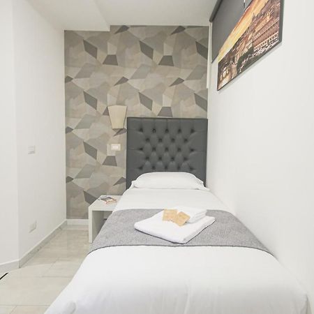 Hotel Terrazza Magenta Rome Luaran gambar