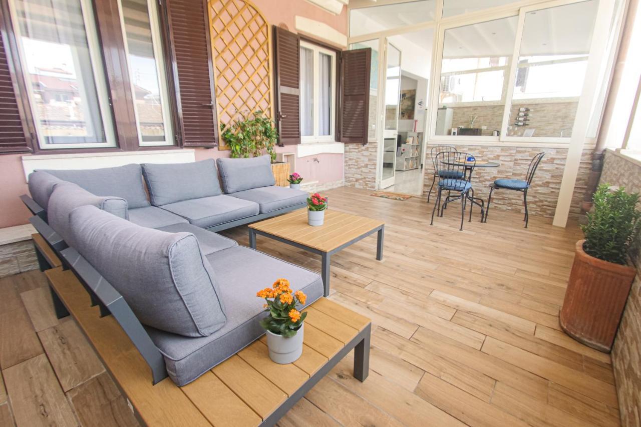 Hotel Terrazza Magenta Rome Luaran gambar