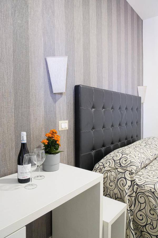 Hotel Terrazza Magenta Rome Luaran gambar
